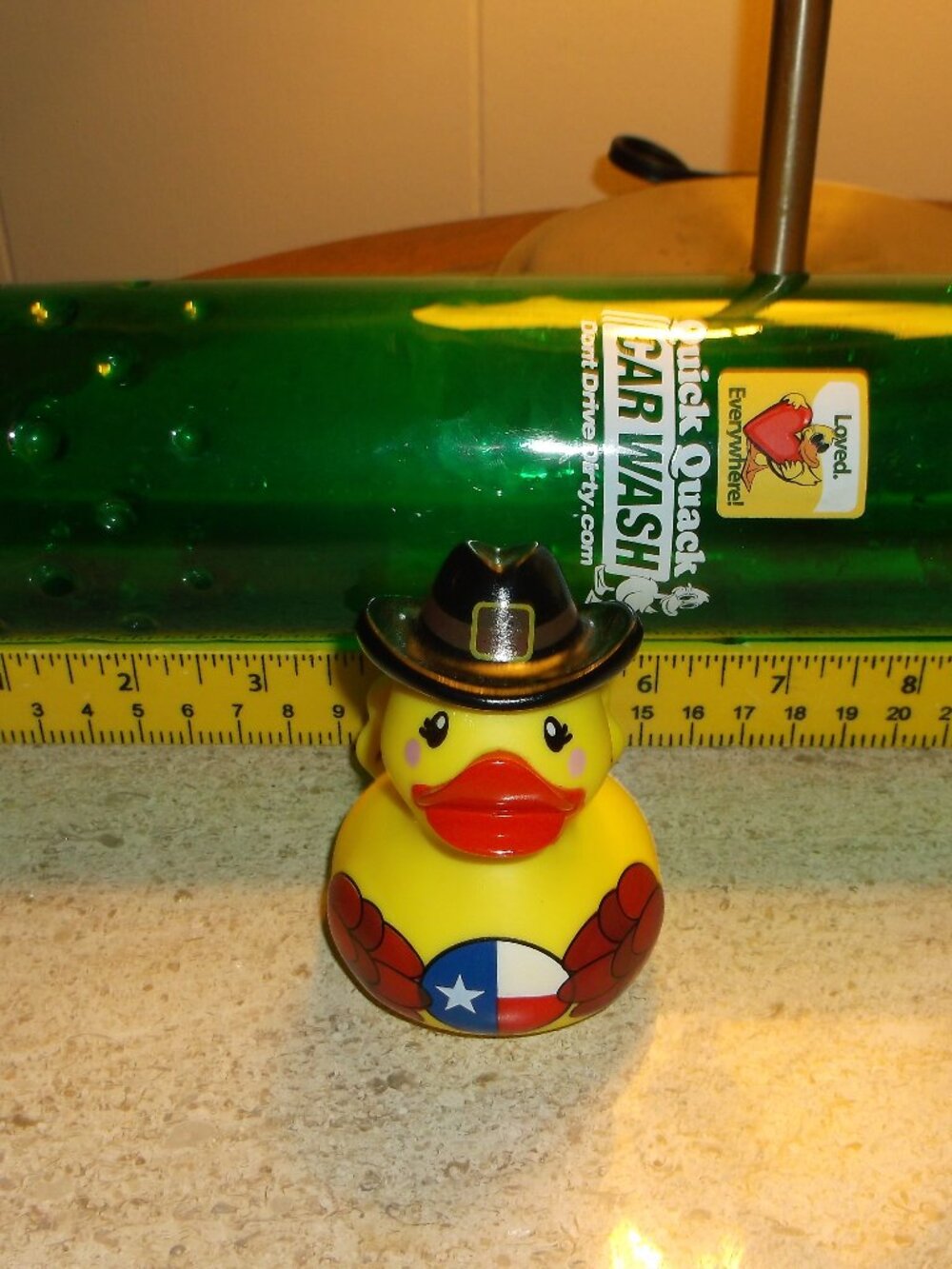 Quick Quack Car Wash Gr. Plastic Bottle (USA) + Texas Duck NWT – Fun Duck Bundle